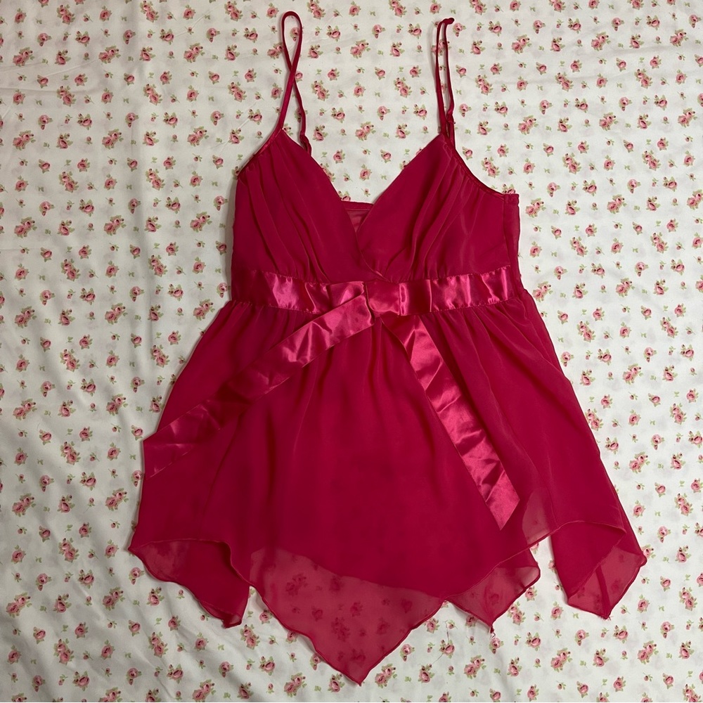 Handkerchief hem lingerie style top size M